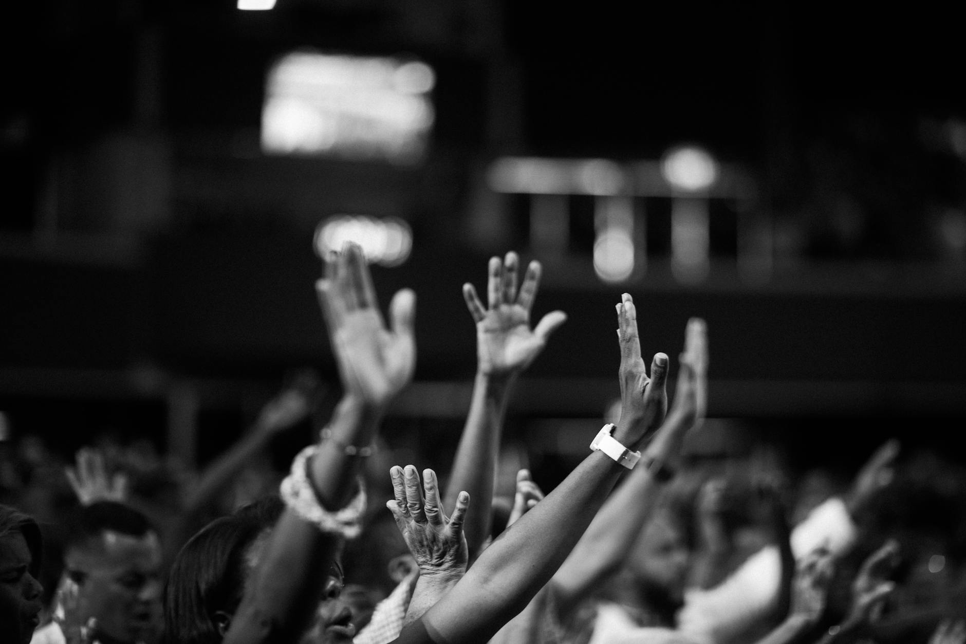 Here I Am To Worship